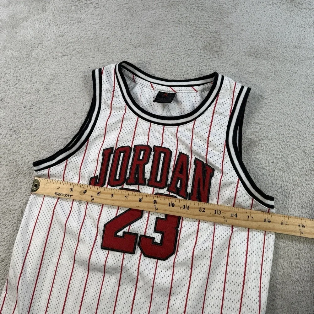 Nike Air Jordan Jersey Youth Large White Red Pinstripe Basketball #23 Bulls